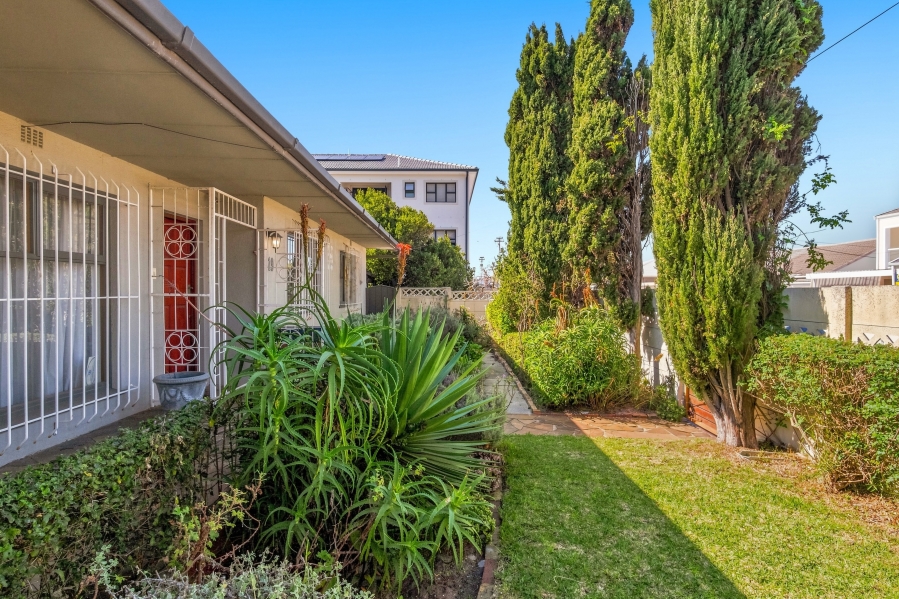 3 Bedroom Property for Sale in Plumstead Western Cape